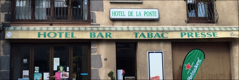 Hôtel de la Poste à Montaigut-Le-Blanc- 63