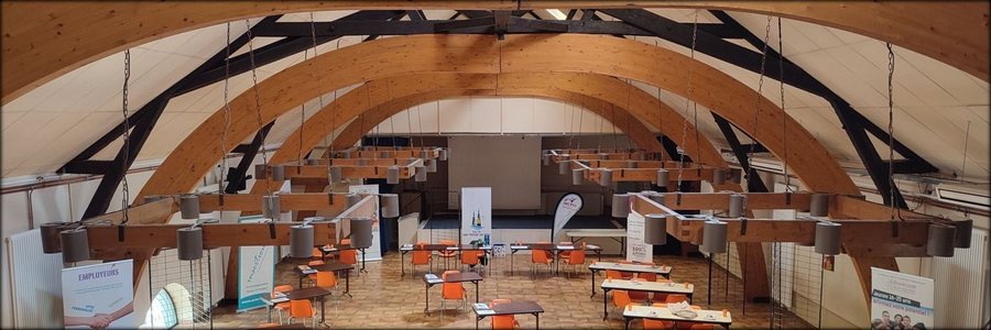 Salle Mirendense à St-Pourçain-sur-Sioule - 03