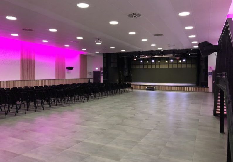 Salle Jeanne D'arc au Puy-en-Velay - 43