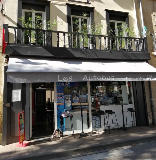 Bar Les Autobus à Cusset - 03