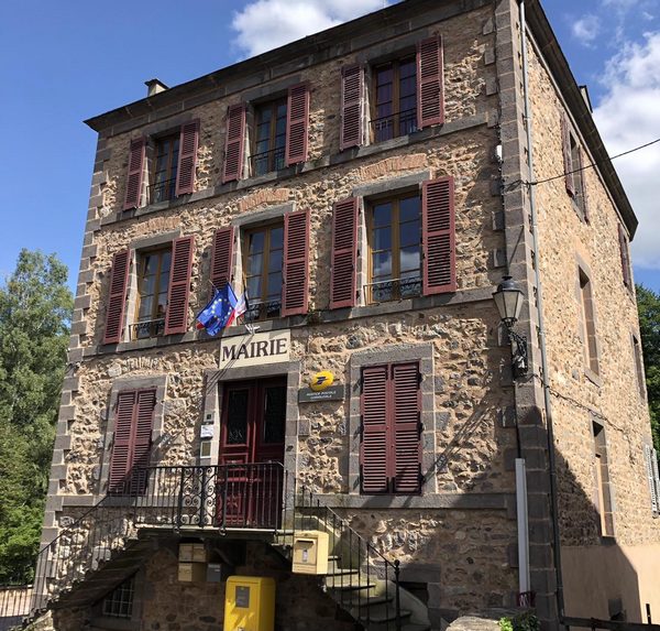 Montaigut-le-Blanc - 63