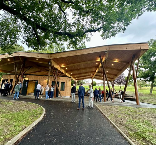 Halle du parc à Pérignat-lès-Sarliève - 63